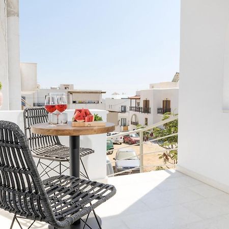 Naxian Icon Luxury Residence 2 Naxos City エクステリア 写真