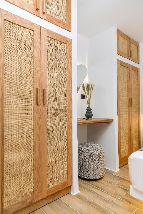 Naxian Icon Luxury Residence 2 Naxos City エクステリア 写真