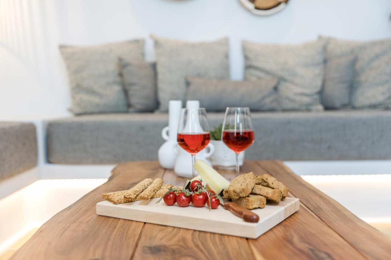 Naxian Icon Luxury Residence 2 Naxos City エクステリア 写真
